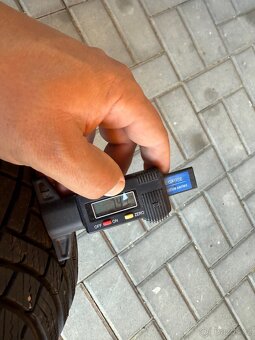 205/55/16 zimní Hankook winter icept rs3 205/55 R16 - 9