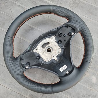 Bmw E87,E90,E91,E92 nový kožený volant - 9