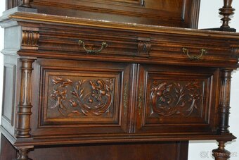 Starožitná řezbovaná komoda s nástavbou - 225 cm - 9