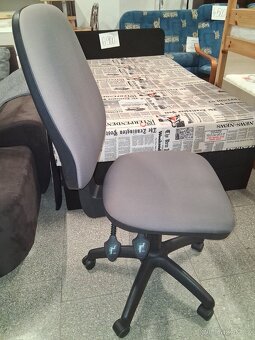 Židle k psacímu stolu - 9