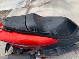 Yamaha Majesty 125 - 9