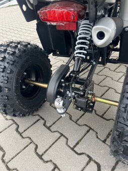 Dětská čtyřkolka Piranha Veyron 125cc 1G8 - Carbon - 9