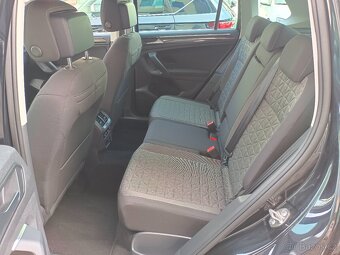VW Tiguan 2.0TDI 110kW 4x4 DSG Facelift Virtual ACC Tažné Qi - 9
