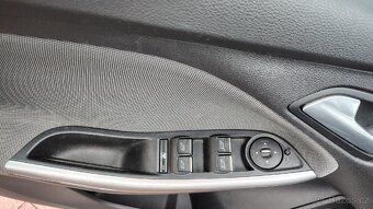 Ford Focus 3 combi TDCI 70 kw 2014 roku - 9