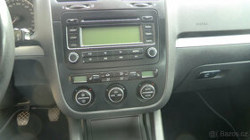 Volkswagen Golf 1.9TDi 77kW NOVÁ STK SERVISKA - 9