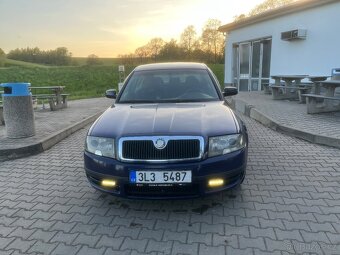 Škoda super B19 TDI 96 kW rok 2004 - 9