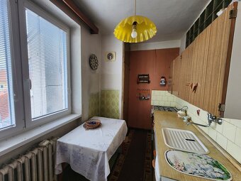 Prodej bytu 3+1 se zahrádkou ve Znojmě - 9