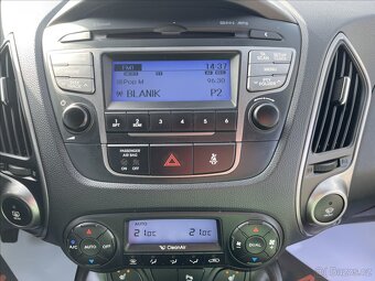 Hyundai ix35 2,0 CRDI 4x4 1.MAJ,GARANCE KM - 9