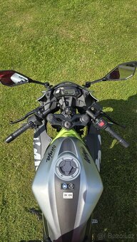 Kawasaki Ninja 125ccm 11kW - 9