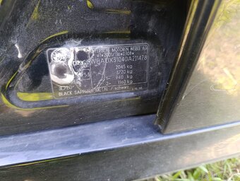 BMW E91 lci (díly) - 9