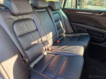 Škoda Superb 2 combi 2,0 TDI facelift, navi, xenony - 9