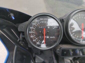 Yamaha TRX 850 - 9