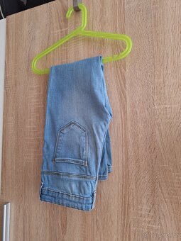 Dívčí džínové kalhoty, džíny 122 - 128 - 9