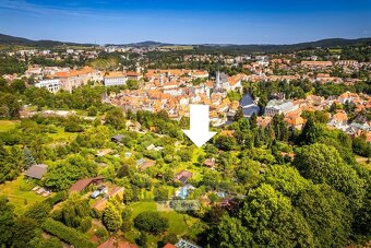 Prodej prostorné, zahrady s výhledem na historické centrum m - 9