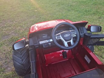 Elektrické monster truck HECHT FORD RANGER - 9