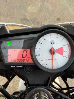 yamaha yzf r125 2010 - 9