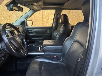 Dodge RAM 1500 crewcab - 9