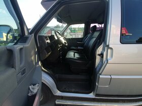 VW TRANSPORTER T4 5 MÍST R.V.2001 - 9