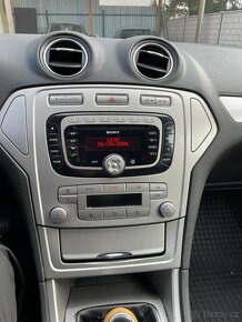 Ford Mondeo 2,0 TDCi-103 kW Rok výroby:2009 - 9