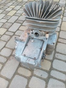 Motor cz 981 /380 - 9