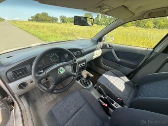 Škoda Octavia 1.6 - 9