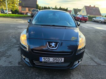 Peugeot 5008 - 9