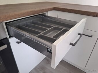 Kompletní kuchyně NOBILIA SANTIAGO vč. spotřebičů - 9