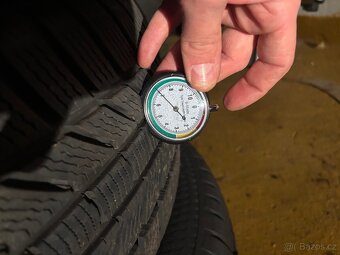 7-8mm zimní VW Tiguan 235/50/19 5x112 et43 Kodiaq - 9