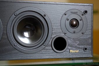 MAGNAT - vector 2 - bedny v krasnem stavu + cetr Magnat - 9