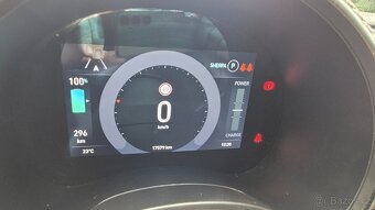 Fiat 500e icon 87kw, baterie 42kw r.v. 2021 - 9