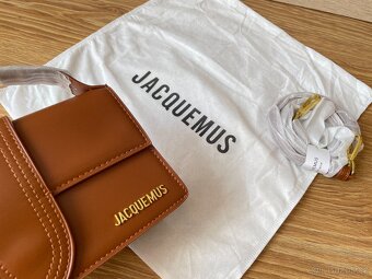 Jacquemus Le Grand Bambino hnedá kabelka - 9