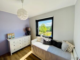 Krásná nemovitost v horách s obrovským pozemkem moderní dům - 9