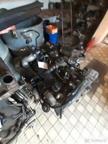 Peugeot 307 hdi 2,0hdi motory - 9