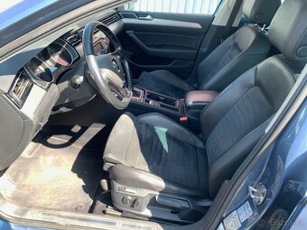 VOLSVAGEN PASSAT 2.0 TDi 176kW 4x4 DSG HIGLINE - 9