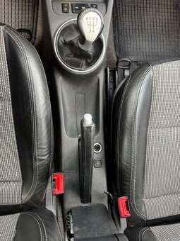 Škoda Roomster 1.4 16V 63kW (KŮŽE) - 9