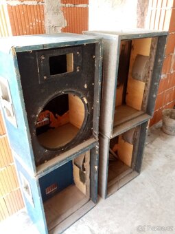 odposlechy 15" - 9