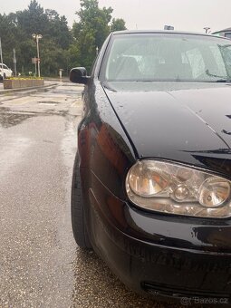 Golf 4 1.6 74kw stk jeste rok a pul - 9