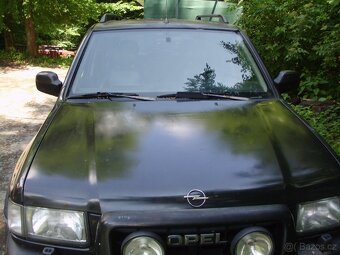 Opel frontera 2.2 dti - 9