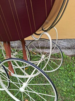 Starožitný kočárek pro panenky č. 797 - 9