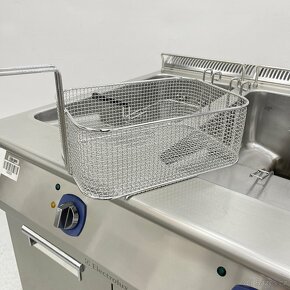 Elektrická fritéza Electrolux - 2x15 litrů - 9