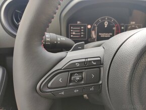 Toyota Yaris GR 8AT FACELIFT NOVÝ VŮZ DYNAMIC + VIP SKLADEM - 9
