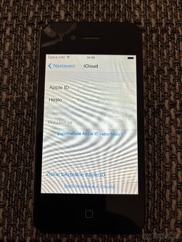Apple iPhone 4 32GB černý + druhý na ND - 9