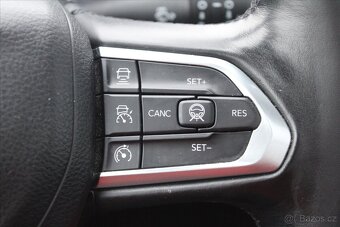 Jeep Compass 1.3T PHEV eAWD TRAILHAWK ČR (2022) - 9