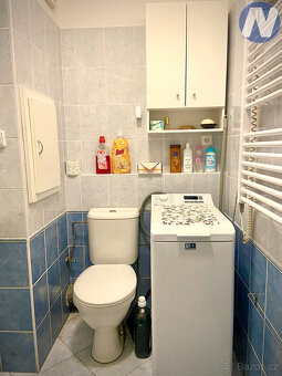 Pronájem bytu 2+kk, 39,5 m2 s balkónem, Sídliště Plešivec, Č - 9