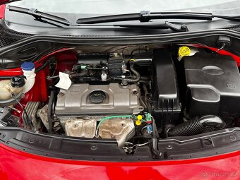 Volkswagen UP 1.0MPi, r.2012, klima 140 000km - 9