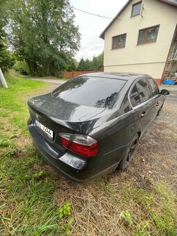 BMW E90 325i automat - 9