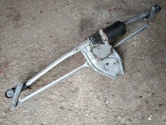 Ford Transit 2.0 TDDI - náhradní díly - 9