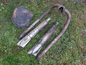 Jawa Perak - kompletni vyfuky a sedlo ridice - 9