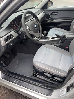BMW e91 320d 120kw - 9
