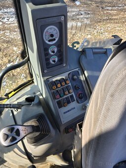 Traktorbagr Komatsu WB 93-R-5 4×4 - 9